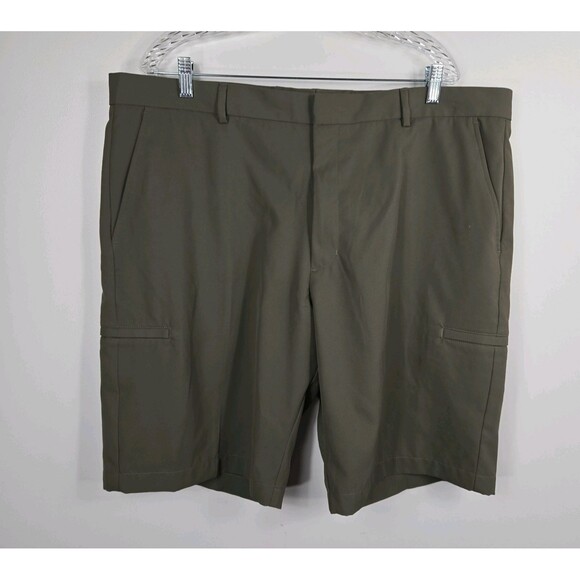 Walter Hagen Men's Size 42 Flat Front Green Cargo Shorts Golf Clubhouse NWT - Picture 1 of 6